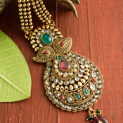 La mariée indienne la signification de ses bijoux