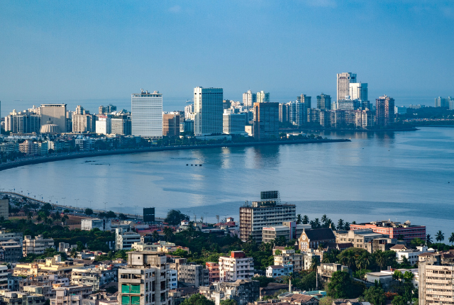 Arrivée à Bombay